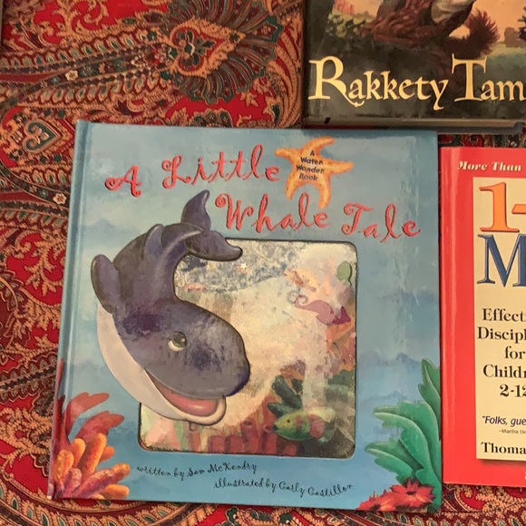 Bundle of 3 books, see photos for details. - Picture 2 of 8
